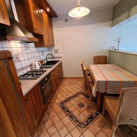 アパート Apartament Przy Parku W Orlowie